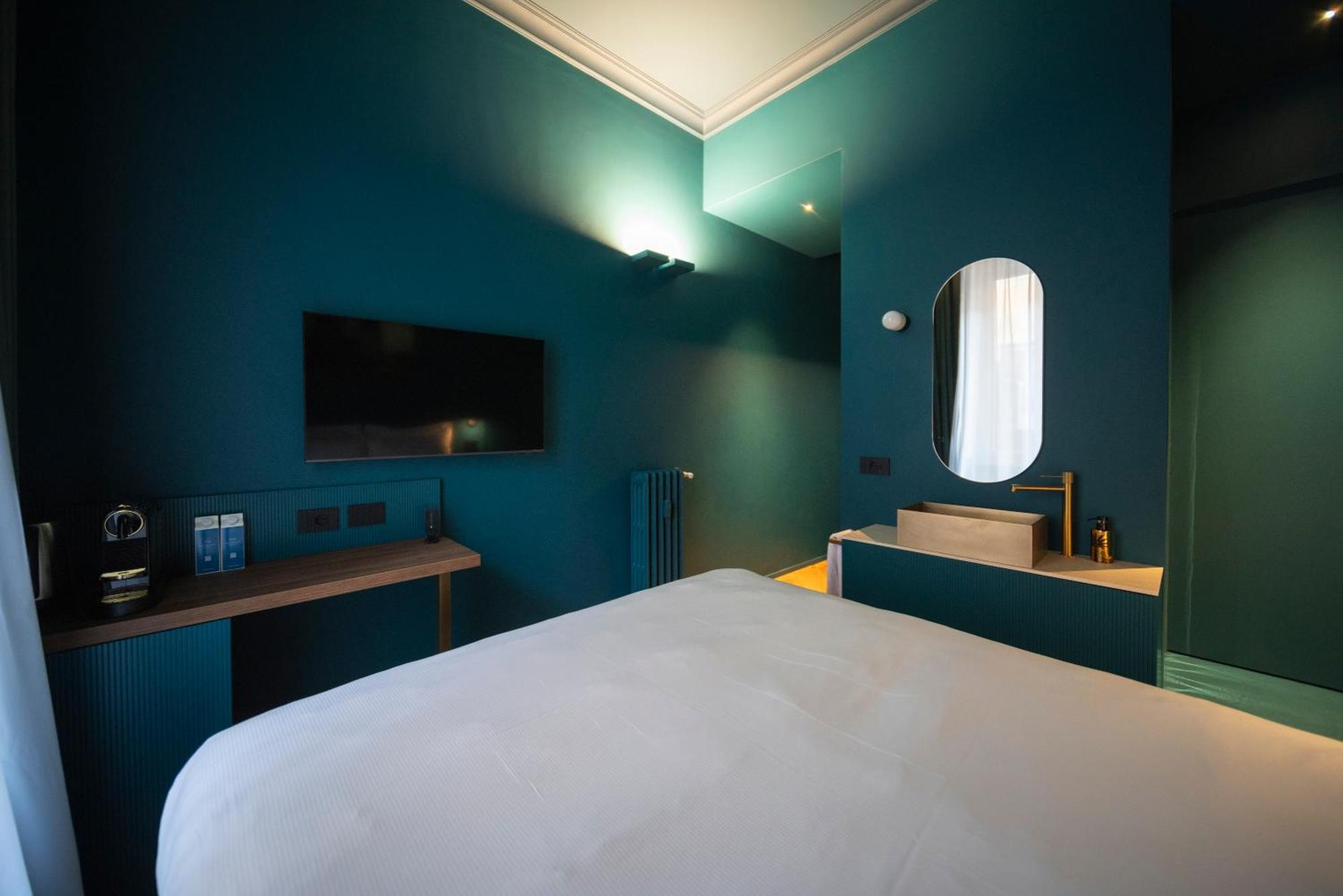 Guest house Fontana 16 *